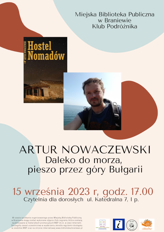 Plakat informujący o spotkaniu podróżniczym, który odbędzie się 15 września o godz. 17.00. Gościem będzie Artur Nowaczewski